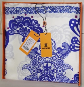 WENSLI Square Silk Scarf - New in Box - Cobalt Blue & White Goddess Figural - Bild 1 von 11