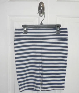 Nordstrom Girls Everyday Bike Shorts in Blue/White Stripe XL (14/16) MSRP $15 - Picture 1 of 3