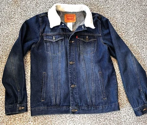 *LEVIS Sherpa Collar Jean Jacket Youth Size XLarge Excellent - Picture 1 of 4