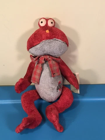 RIDGEWOOD COLLECTION 2004 RED "BULL" FROG OHIO STATE RED PLUSH - WITH TAGS - 9" Cover