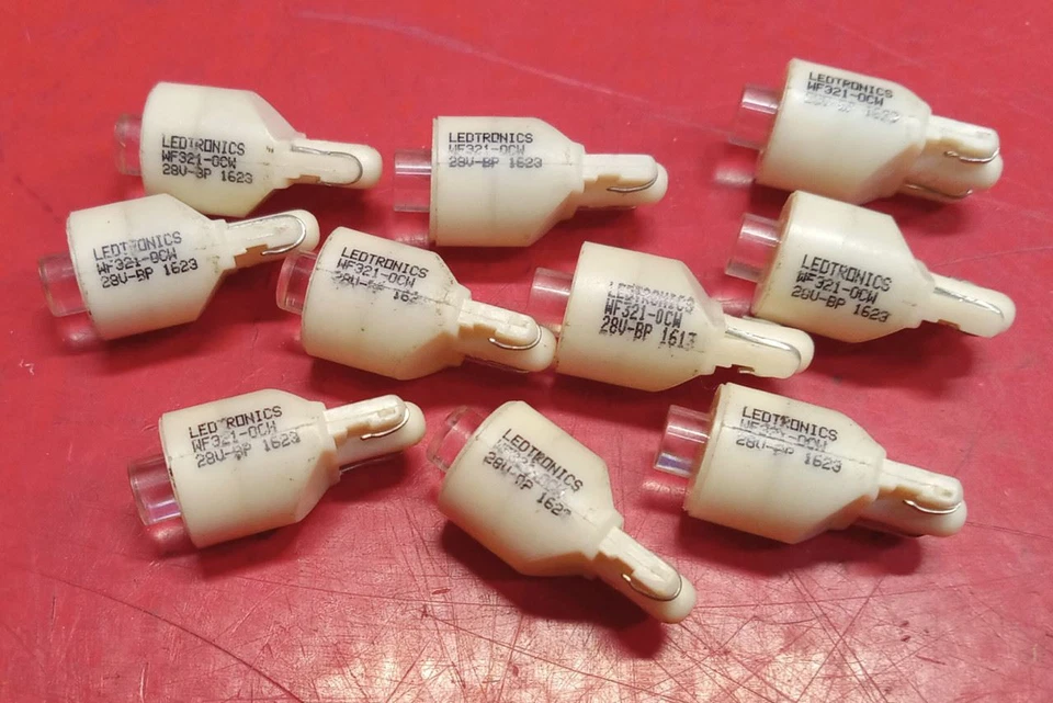 Ledtronics WF321-0CW-028B Miniature Wedge, T3-1/4 (9mm), Ultra Bright LED Bulb ( - Image 1 of 1