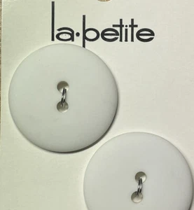 la petite Round White Matte 2-Hole Flat Buttons #60 ~ 1" (25mm) | 2 Pack - Picture 1 of 3
