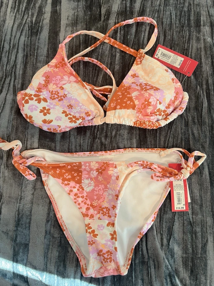 Conjunto de bikini floral rosa y naranja talla M de Xhilaration Foto 1 de 1