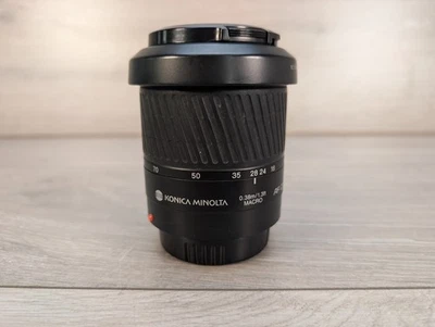 Konica Minolta  1:35 /18-70 0.38m/1.3ft Sony A Mount 55mm  - Image 1 of 4