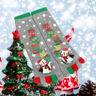  1 Pair Christmas Toe Socks Xmas Five Fingers Long Snowman Printing Socks (Grey) - Image 1 of 4