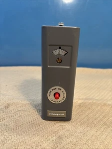 Controlador Aquastat Honeywell L4006E 1067 - Imagen 1 de 10