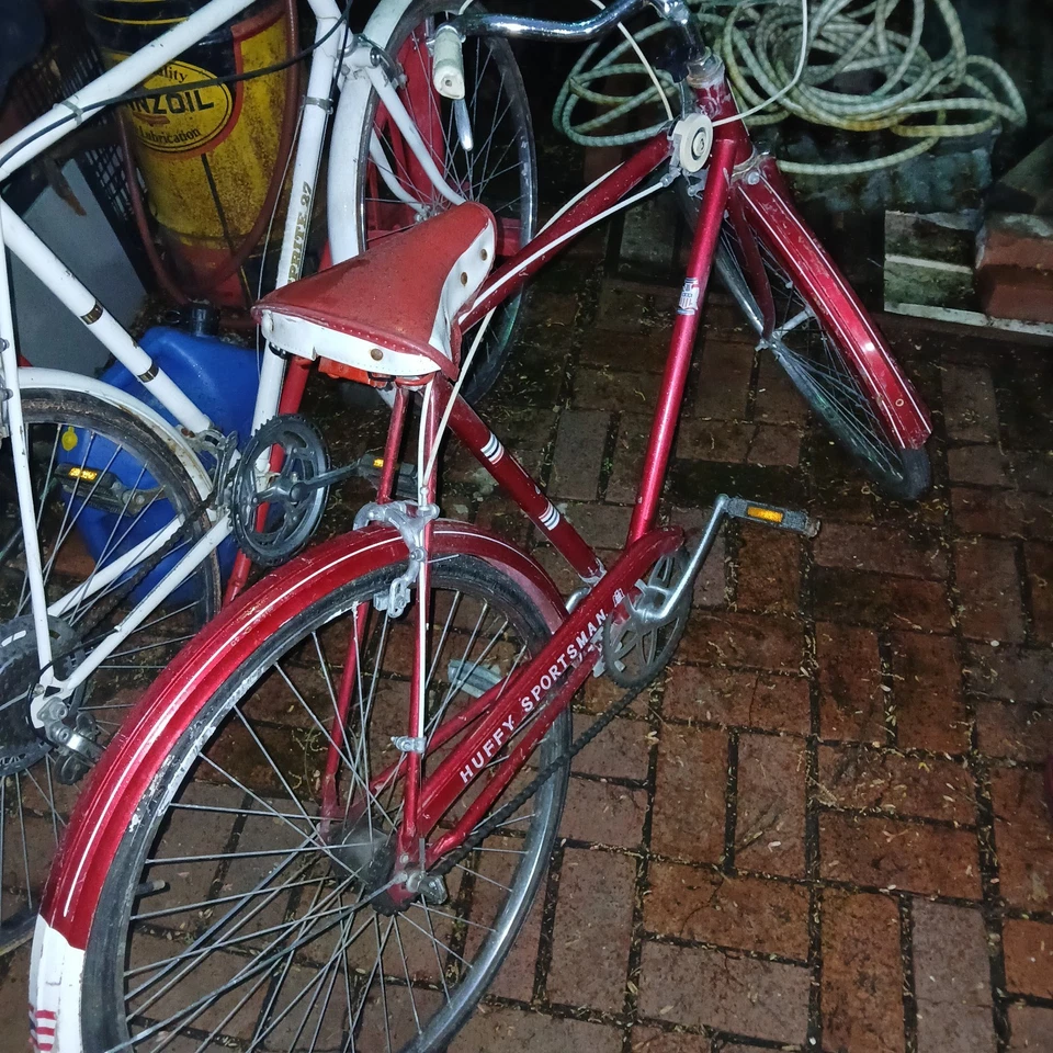 Huffy 自行车 运动员 1965 西尔斯 3 速 非常好 美丽 红色 N 白色 男孩 — 第 1/4 张图片