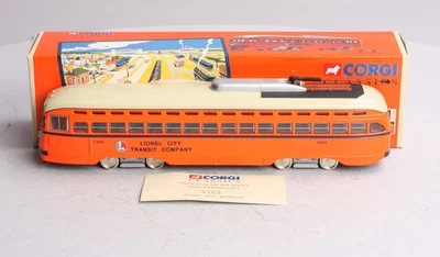 Corgi 55004 1:50 Lionel City Transit Company PCC Street Car # 1250 - Image 1 of 4