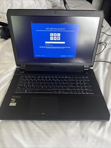 Eluktronics P670HP6 17.3" Gaming Laptop i7 7700HQ GTX 1060 Windows 10 (Complete) - Picture 1 of 8