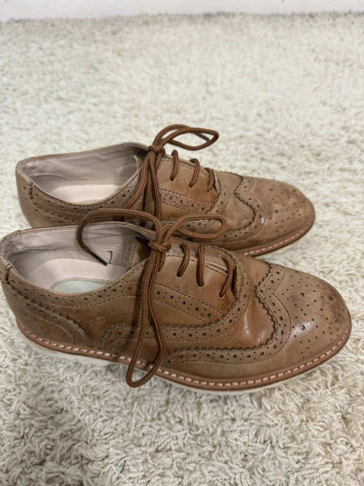 Kenneth Cole Techni Cole мальчиков шнурует вверх желтовато-коричневый Оксфорд Wingtip туфли размер 1 - Изображение 1 из 4