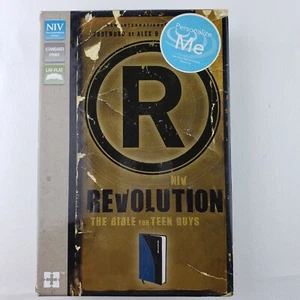 NIV, Revolution: The Bible for Teen Guys, Leathersoft, Blue/Charcoal: Updated Ed - Picture 1 of 10