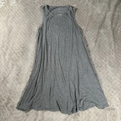 Vestido corto túnica gris sin mangas ojo de cerradura Aerie American Eagle mediano para mujer Foto 1 de 4
