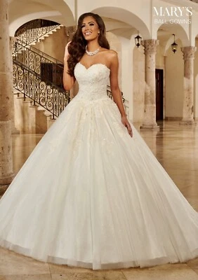 Vestidos de baile de novia Foto 1 de 4