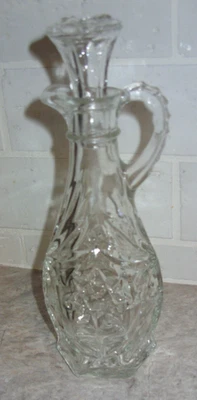Anchor Hocking Star of David EAPC Prescut Clear Glass Vinegar and Oil Cruet VGC - Image 1 of 4