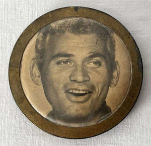 Vintage Rare Unusual Design JEFF CHANDLER Photo Hollywood Actor Makeup Compact - Foto 1 di 17