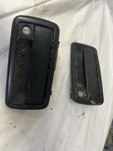 1994-2004 Chevrolet S10 exterior door handle pair no key LH RH Z4 - Picture 1 of 11