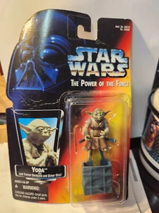 Star Wars 1995 Yoda Power of the Force Figure - Picture 1 of 4