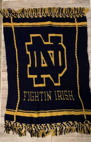 Vintage NOTRE DAME Hand Knit Throw BLANKET Fighting Irish 42”x 32” Crib Cover