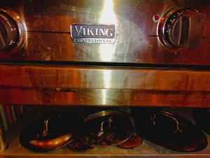 VIKING RANGETOP PROFESSIONAL GRADE IN GREAT CONDITION WITH CUSTOM STAINLESS TABL - Picture 1 of 2