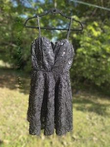 ERHÄLTLICH by ANGELA FASHION Kleid Gr. M schwarz Pailletten Heimkehr Urlaub formell - Bild 1 von 8