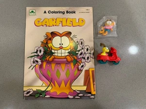 VINTAGE Garfield A Coloring Book 1988 By Golden 31 Pages Unused & 2 Figures Lot - Picture 1 of 18
