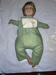 BUBBA CHUBBS Lee Middleton signed 1986 Made in US Vinyl Doll # 082284