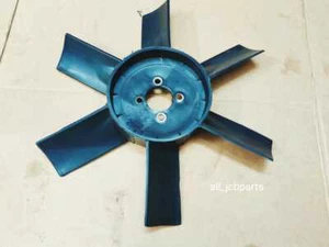 Massey Ferguson Tractor - Radiator Engine Cooling 6 Blades Fan 15" Puller 38 CM - Picture 1 of 2