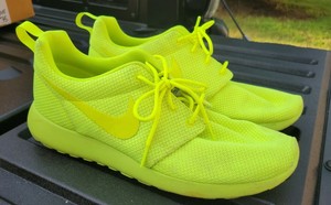nike neon