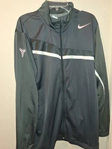RARO COLORWAY Nike Kobe Bryant Rosa/Gris Negro Mamba Chaqueta con Capucha Hombres Talla XL - Imagen 1 de 6