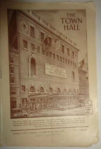 GRANT JOHANNESEN, PIANIST - PROGRAM - 1952 - TOWN HALL, NYC - Picture 1 of 5