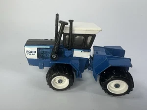 1/64 vintage FORD FW-60 four wheel-drive tractor - Picture 1 of 3