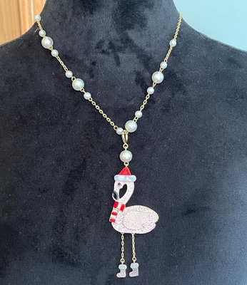 NUEVO CON ETIQUETAS Collar Convertible Betsey Johnson Rosa Navidad Flamenco y Perlas Foto 1 de 4