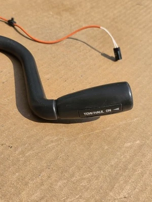 99-02 Silverado Manija de cambio Botón de remolque Foto 1 de 4