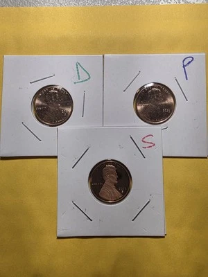 2025 P D S Lincoln Shield Cent - 3 Coin Set % - Image 1 of 4