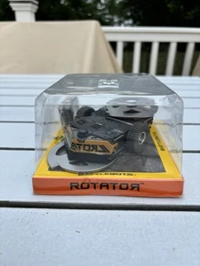 Battlebots Hexbug Rotator Robot GL Rev 2 RC Controller 413-6985  - Picture 1 of 7