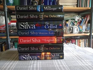 Lot 7 Daniel Silva Books Hardcover English Spy Messenger Defector Cellist+ More - Imagen 1 de 8