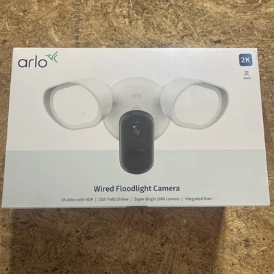 Arlo White Outdoor Smart Hardwired Floodlight 2K HDR Security Camera FLW-2001 - Image 1 of 4