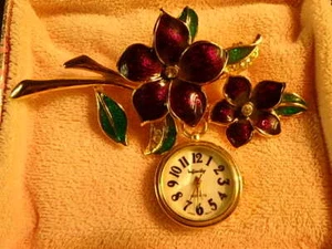Pin de reloj violeta africano bonitas flores de aleta enamil, 3 pulgadas de ancho, vintage en caja - Imagen 1 de 4