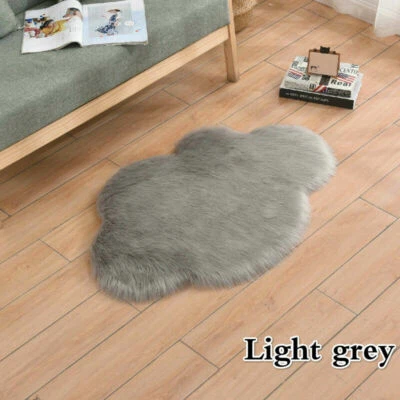 Alfombra de lana de piel sintética antideslizante peluda en forma de nube alfombras para dormitorio Foto 1 de 4