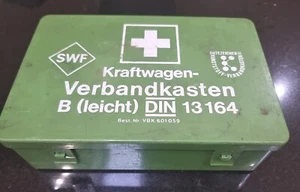 RARE VW FIRST AID KIT RETRO ORIGINAL V. KRAFTWAGEN PORSCHE VERBANDKASTEN SWF BMW - Picture 1 of 4