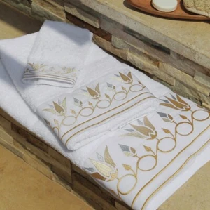 3-Piece EGYPTIAN PUREST Cotton 100% Highly Absorbed Guest, hand, shower TOWELS - Picture 1 of 5