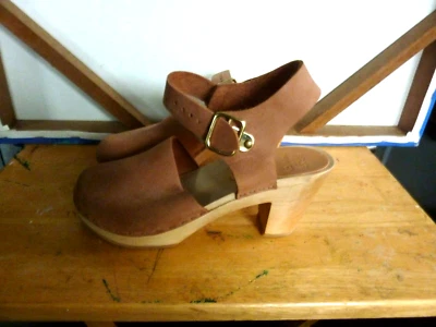 BRYR Natural Tan Leather Closed Toe Heel Clogs     Womens Sz. EU 37       NWOB - Image 1 of 4