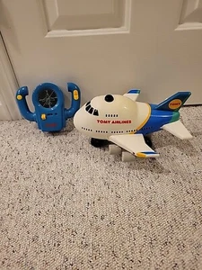Tomy Airlines 1999 IRC Jumbo Jet WITH Remote Tested Working Rare Vintage - Picture 1 of 13