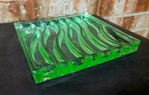 Green Art Glass Olive Serving Tray - Picture 1 of 4