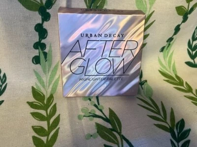NEW! URBAN DECAY Afterglow 4 Shade Highlighter Face Palette - Image 1 of 2