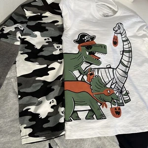 Carter's Boy Outfits - 2 Sets 2-Piece Halloween Lot 2 Tops 2 Pant Sz 6 MSRP $72 - Picture 1 of 8