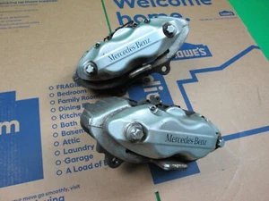2007-2014 MERCEDES W221 S550 CL550 FRONT LEFT & RIGHT BRAKE CALIPER SET PAIR OEM - Foto 1 di 5