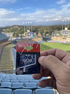 2025 Dodgers Vs Phillies Game Day 9/15/25 Dueling Stadium Exclusive Pin Limited - Picture 1 of 2