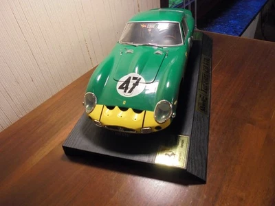 Revell 1/12 Metall 62 Ferrari 250 Gto N3767 Gt Green #47 Limitierte Auflage 2400 - Bild 1 von 4