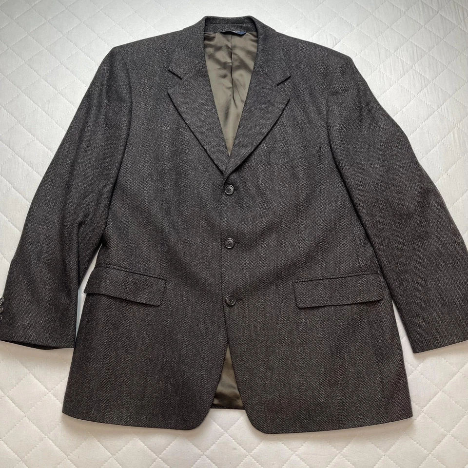 Brooks Brothers 346 Blazer Mens 43R Gray Wool Herringbone 3 Button Sport Coat - Image 1 of 4